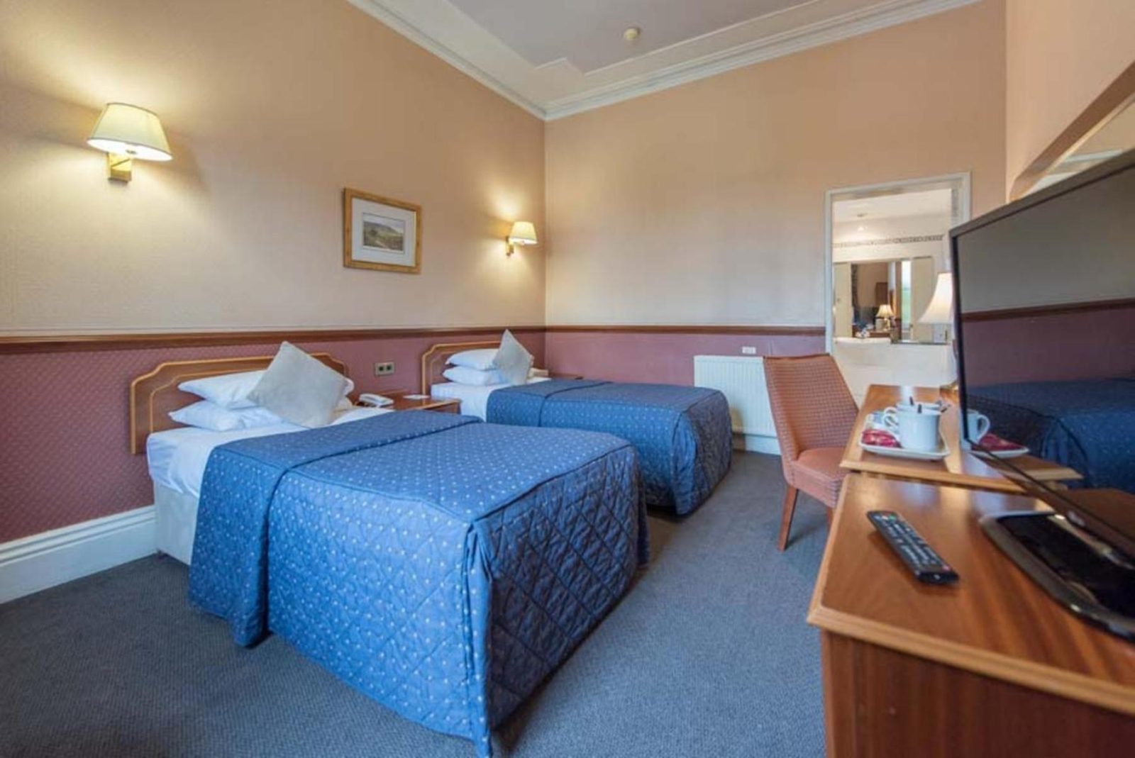 Cairn Hotel — photo 4